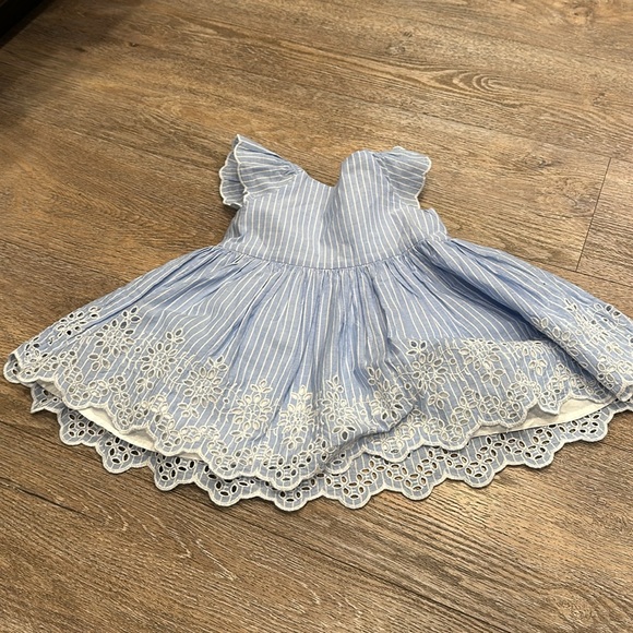 Baby Gap Dress - Picture 5 of 6